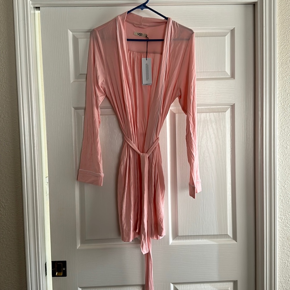 UGG lightweight Pink Robe-Medium